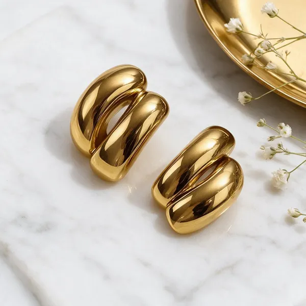 Gold_Tone_Chunky_Hoop_Earrings_For_Women