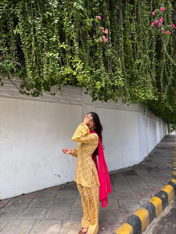 Libas_Yellow_Floral_Printed_Kurta_Pant_Set_with_Pink_Dupatta