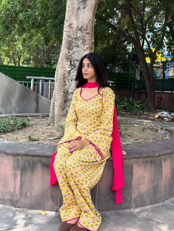 Libas_Yellow_Floral_Printed_Kurta_Pant_Set_with_Pink_Dupatta