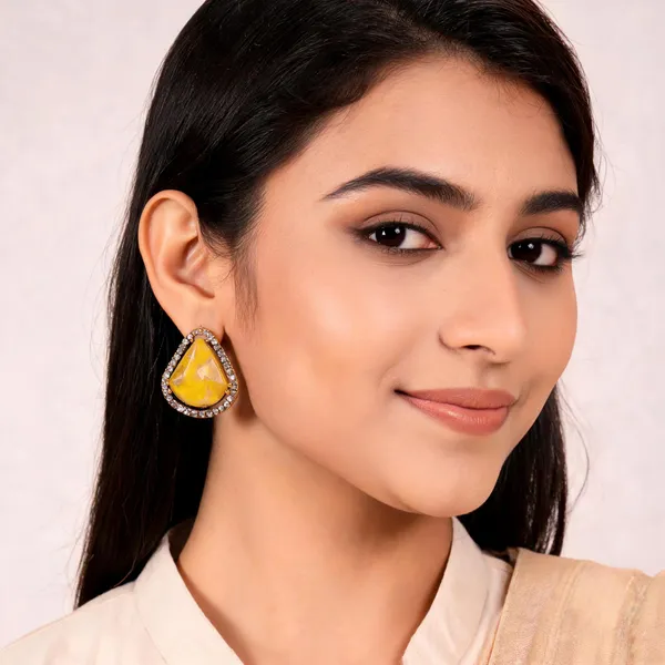 Yellow_Metal_Earrings_For_Women