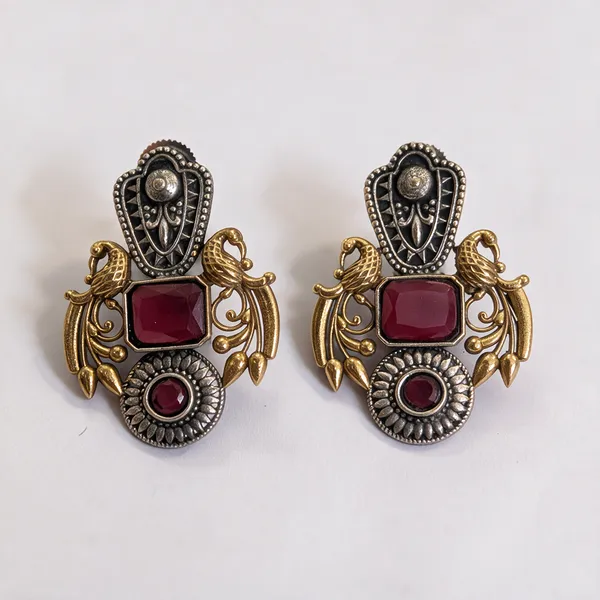 Silver_Metal_Earring_For_Women