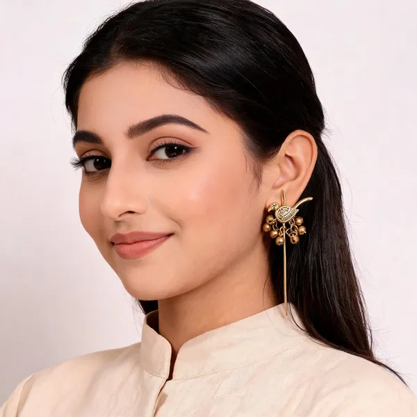 Gold_Metal_Earring_For_Women