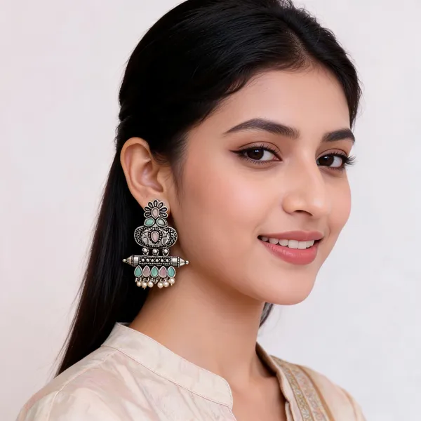 Silver_Metal_Earring_For_Women