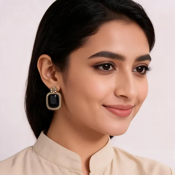 Black_Metal_Earring_For_Women