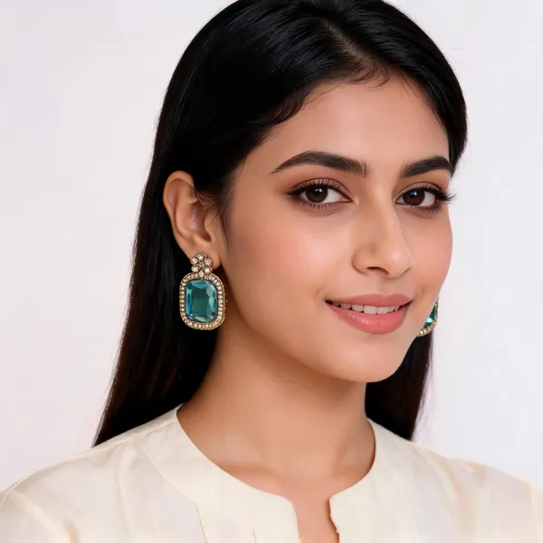 Turquoise_Metal_Earring_For_Women