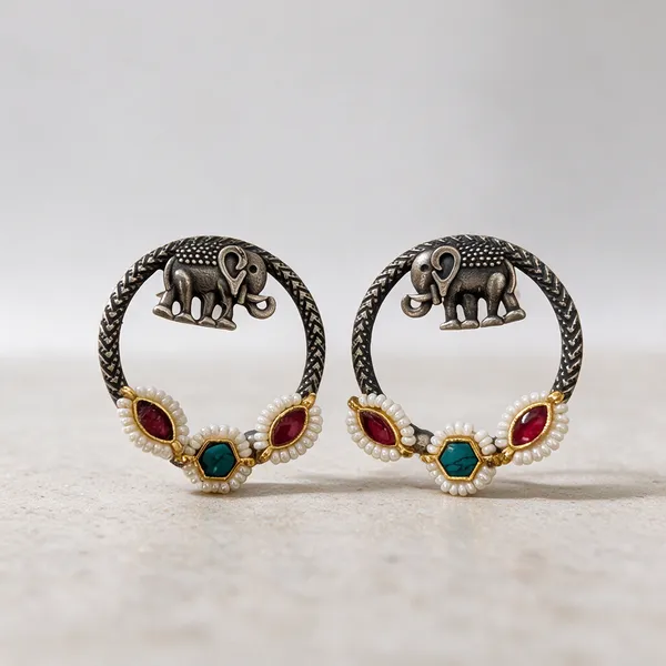 Silver_Metal_Earring_For_Women