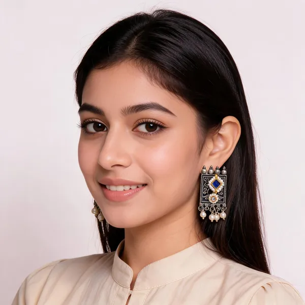 Silver_Metal_Earring_For_Women