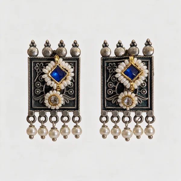 Silver_Metal_Earring_For_Women