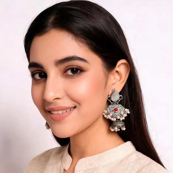 White_Metal_Earring_For_Women