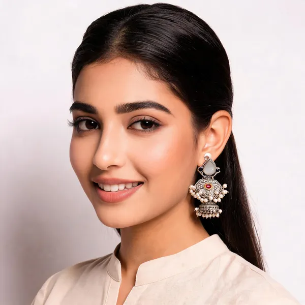 White_Metal_Earring_For_Women