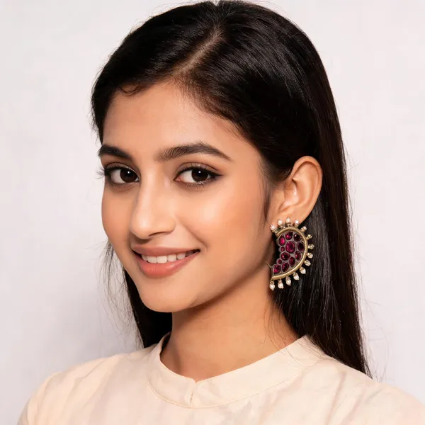 Gold_Metal_Earring_For_Women