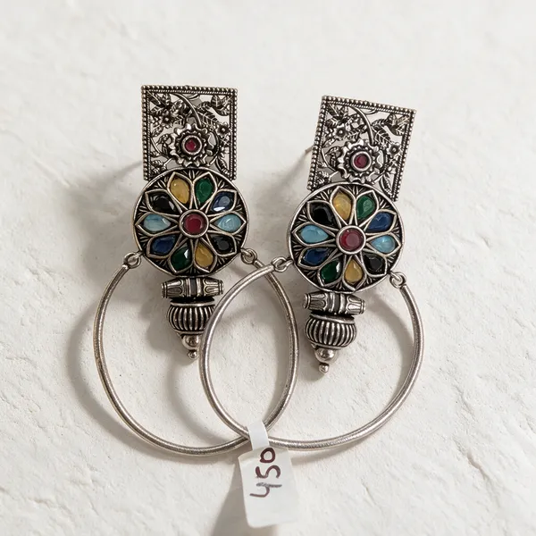 Silver_Metal_Earring_For_Women