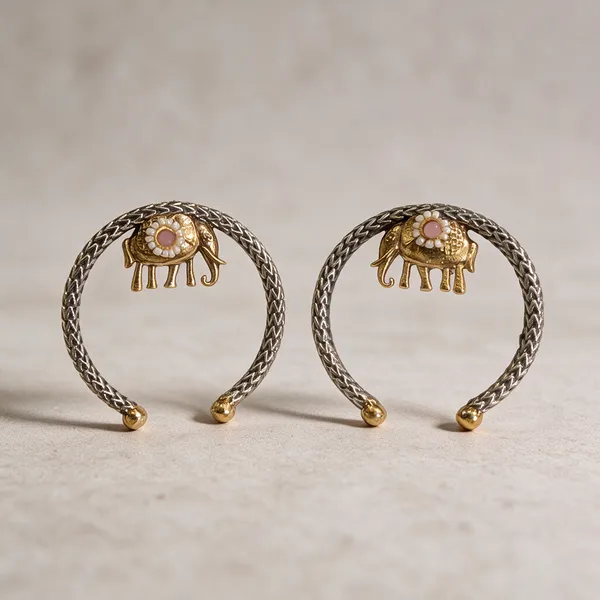 Silver_Metal_Earring_For_Women
