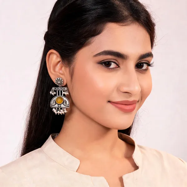 Silver_Metal_Earring_For_Women