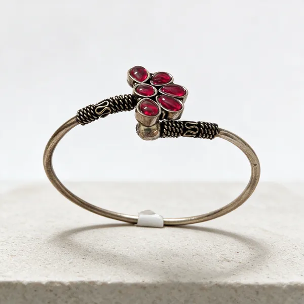 Red_Metal_Kada_For_Women