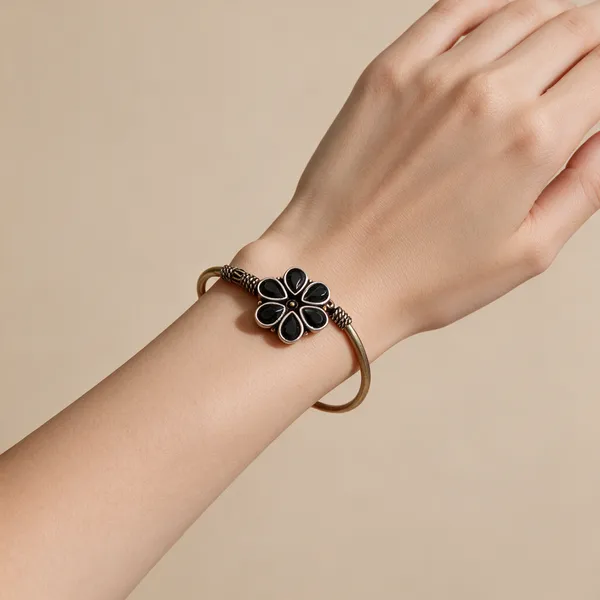 Silver_Metal_Kada_For_Women