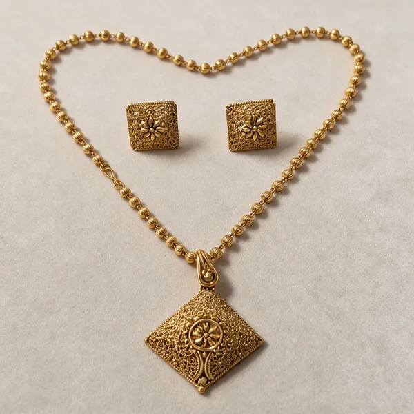 Gold_Metal_Necklace_Set_For_Women