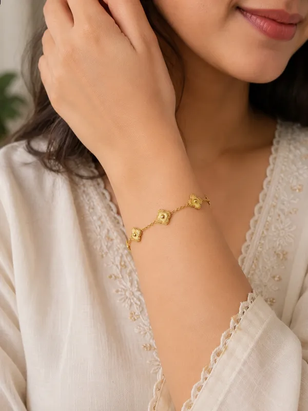 Gold_Tone_Stainless_Steel_Floral_Motif_Chain_Bracelets_For_Women