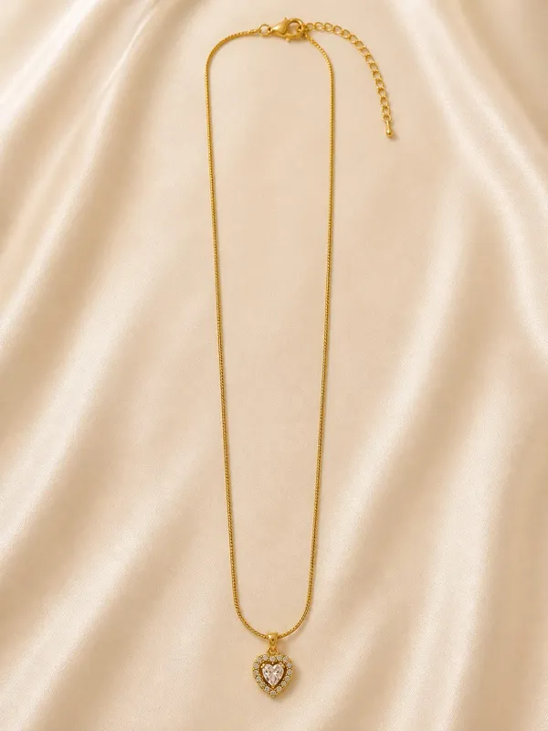 Gold_Tone_Stainless_Steel_Minimal_Heart_Pendant_Necklace_For_Women