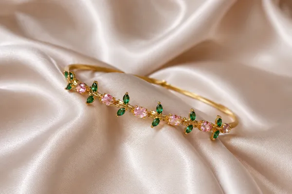 Tulip_Braclet_kada_with_magnet
