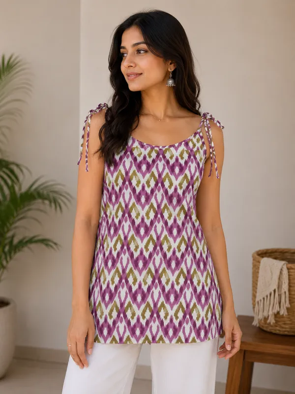 Multicolor_Cotton_Geometric_Print_Sleeveless_Relaxed_Fit_Top_For_Women