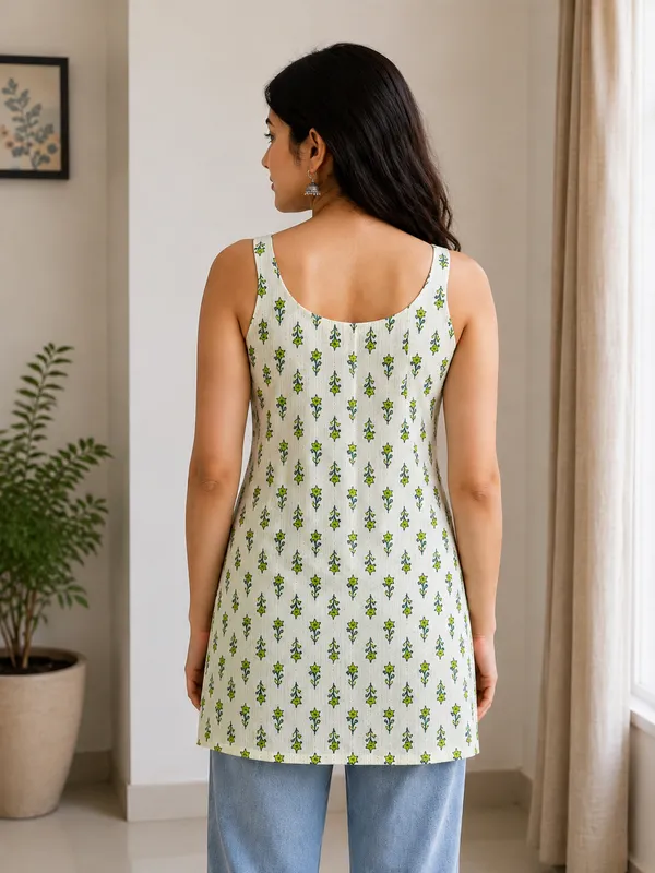 white_&_green_sleveless_Short_Kurti_For_Women