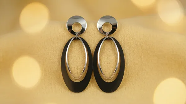 Silver_Alloy_Dual-Tone_Oval_Drop_Earrings_For_Women