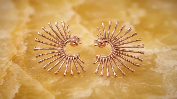 Rose_Gold_Alloy_Sunburst_Crescent_Earrings_For_Women