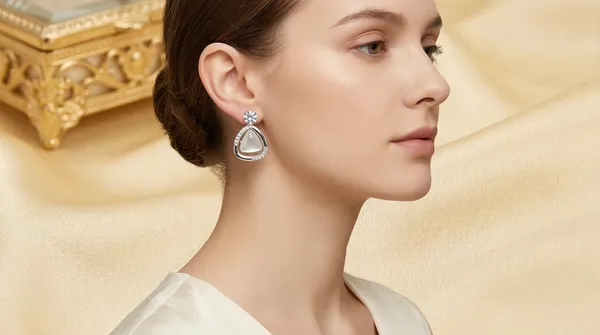 Silver_Alloy_Crystal_Halo_Drop_Earrings_For_Women