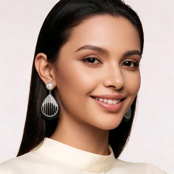 Silver_Alloy_Pearl_Drop_Earrings_For_Women