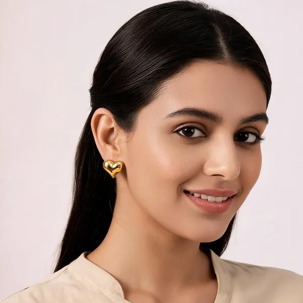 Gold_Alloy_Heart_Stud_Earrings_For_Women
