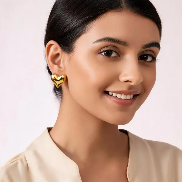 Gold_Alloy_Heart_Stud_Earrings_For_Women