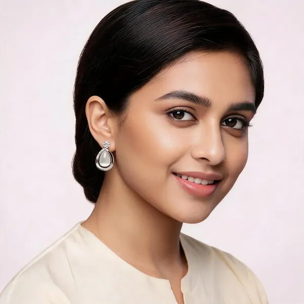 Silver_Alloy_Dewdrop_Crystal_Halo_Earrings_For_Women