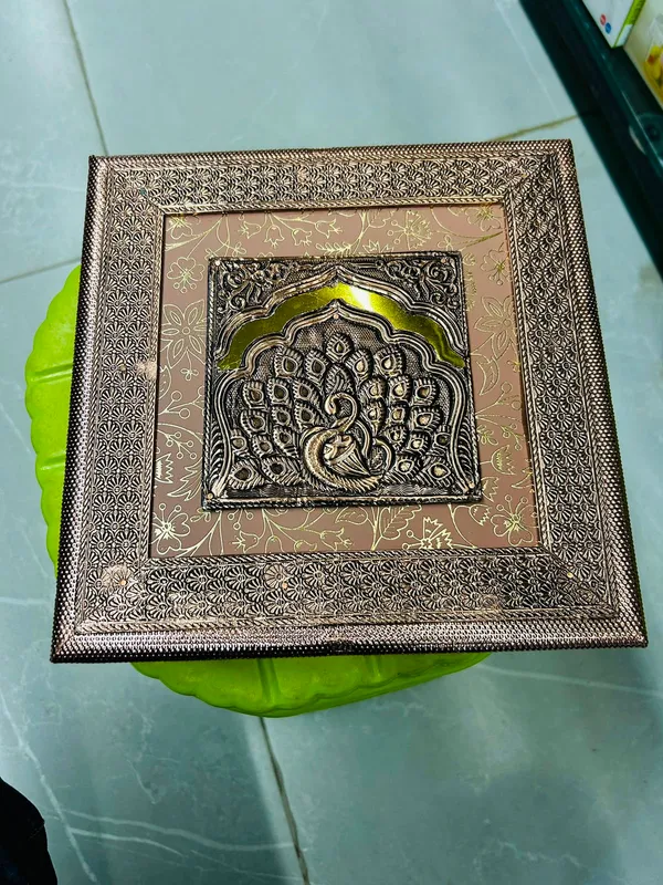 Metal_Peacock_Embossed_Jewellery_Storage_Box