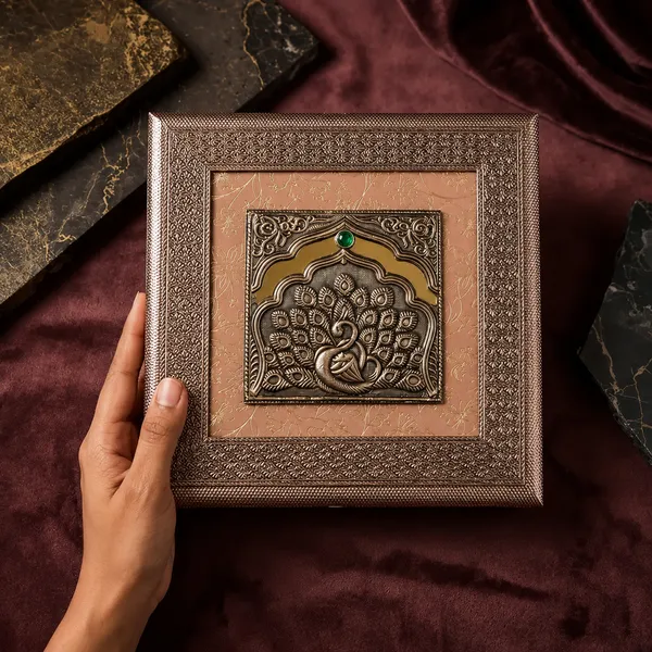 Metal_Peacock_Embossed_Jewellery_Storage_Box
