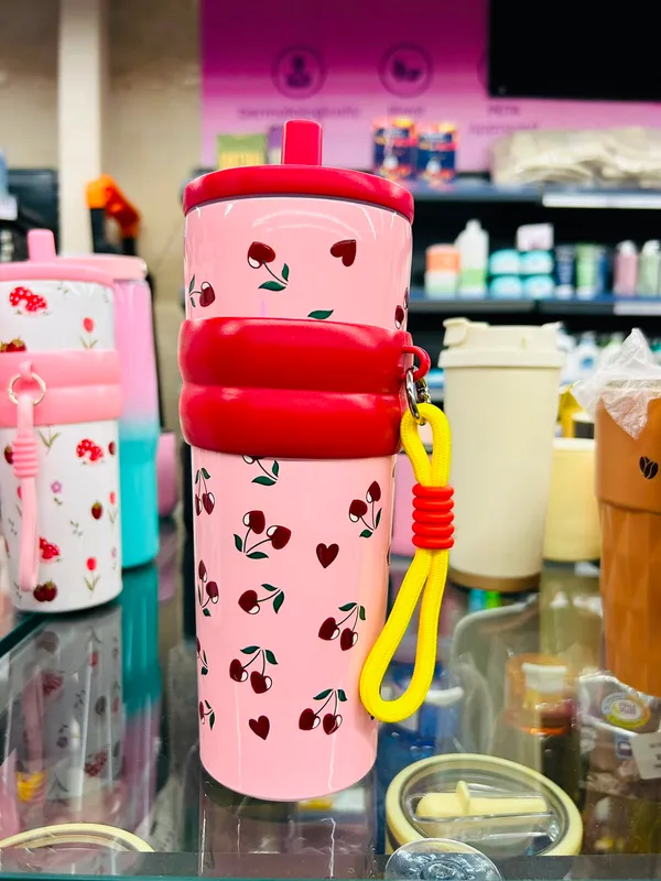 Printed_Kids_Water_Bottle_With_Carry_Strap
