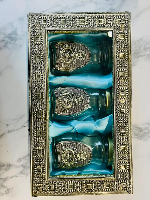 Glass_Ornate_Floral_Design_Storage_Jar_Set