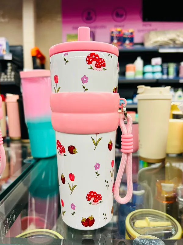 Printed_Kids_Water_Bottle_With_Carry_Strap