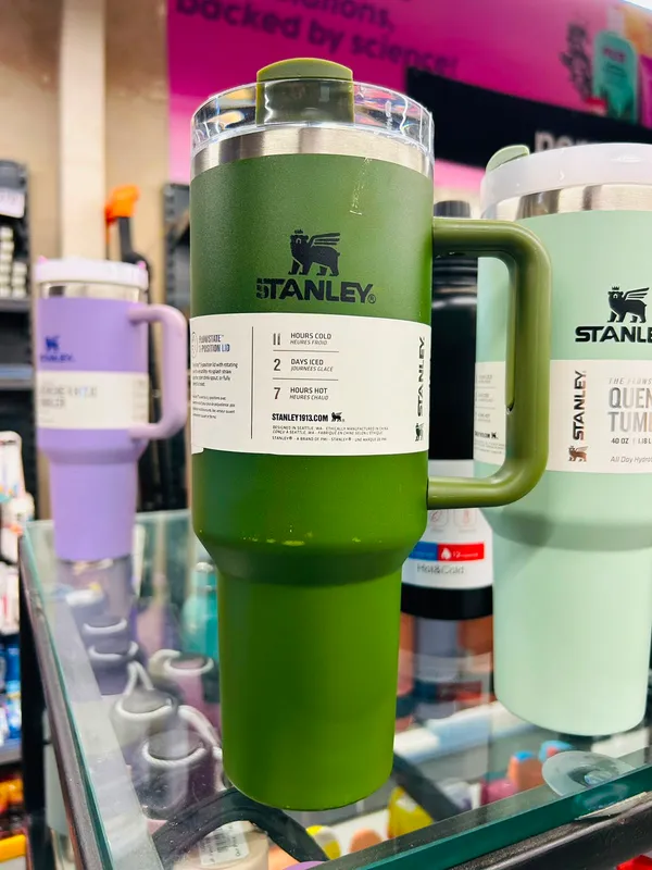 Stanley_Quencher_H2.0_40_Oz_Tumbler