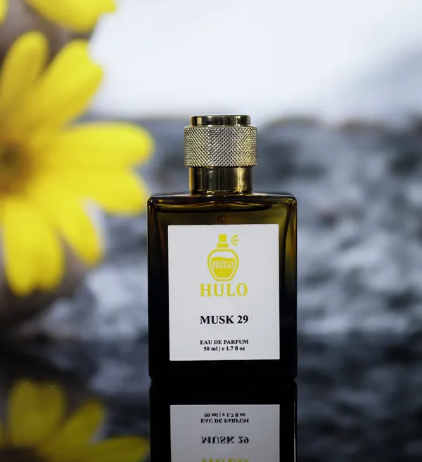 Musk_29_White_Red_Ambrette_Musk_Eau_De_Parfum