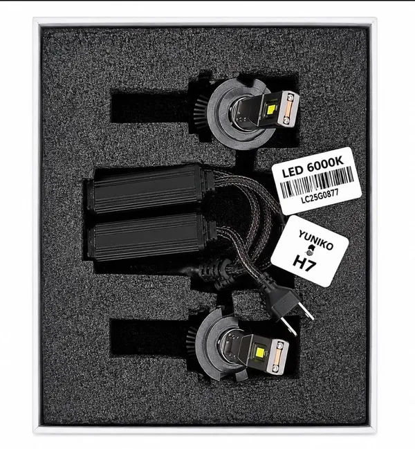 Yuniko_H7_6000K_LED_Automotive_Headlight_Bulbs