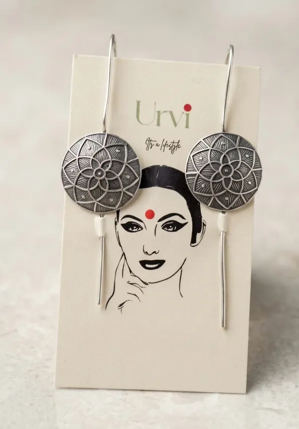 Round_Silver_kamal_Chakra_Bugadi_For_Women