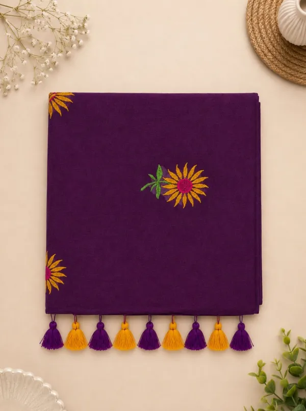 Purple_Mul_Cotton_Embroidered_Sunflower_Motif_Saree_For_Women