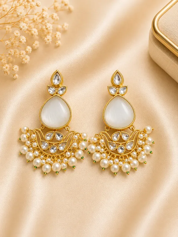 Hamza_White_Kundan_Pearl_Chandbali_Earrings_For_Women