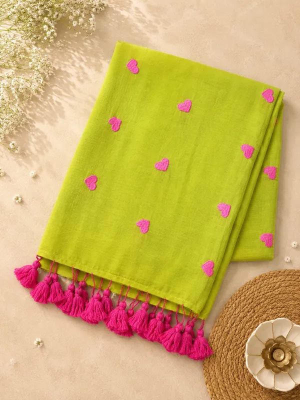 Light_Green_Mulcotton_Heart_Embroidered_Tassel_Saree_For_Women