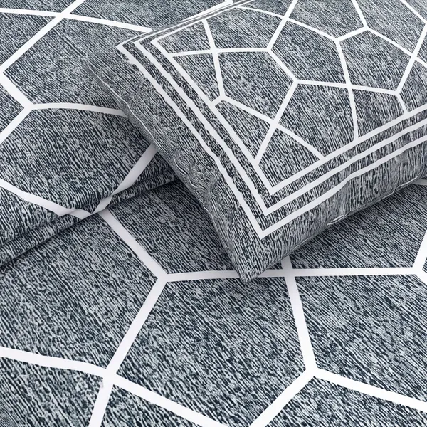 Pure_Cotton_Contemporary_Grey_White_Hexagon_Print_King_Bedsheet