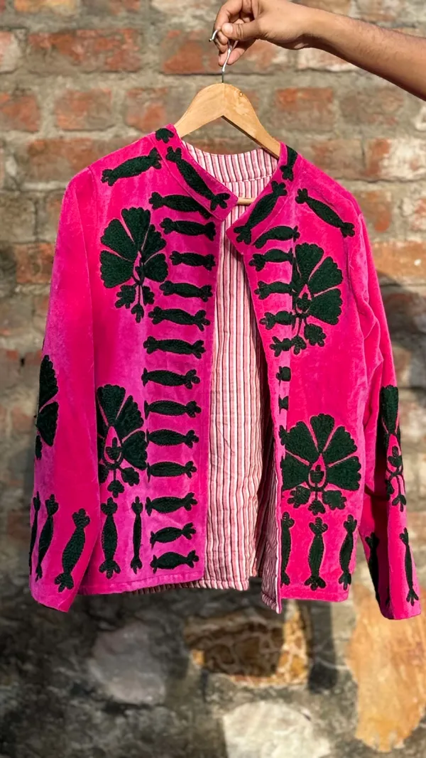 Womens_Pink_Velvet_Embroidered_Jacket_With_Floral_Design