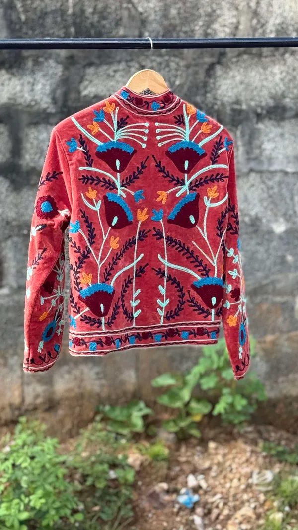 Womens_Terracotta_Velvet_Embroidered_Jacket_With_Floral_Design
