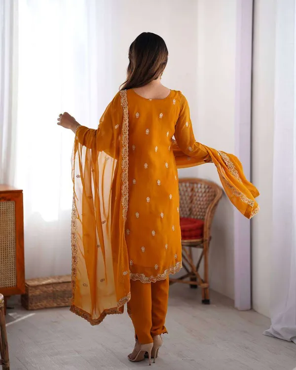Women_S_Georgette_Embroidery_Straight_Kurti_With_Pant_And_Dupatta_Set