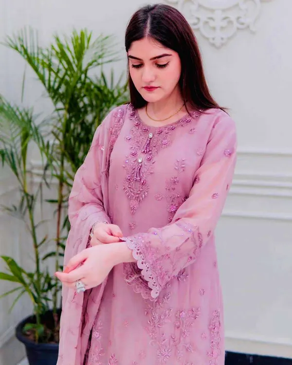 Women_S_Faux_Georgette_Embroidery_Work_Straight_Kurti_With_Pant_And_Dupatta_Set